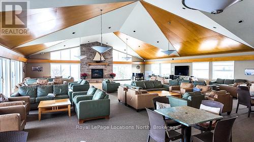 365 Mariners Way, Collingwood, ON 