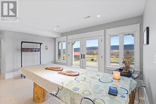 195781 Grey 7 Road, Grey Highlands, ON - Indoor Photo Showing Dining Room