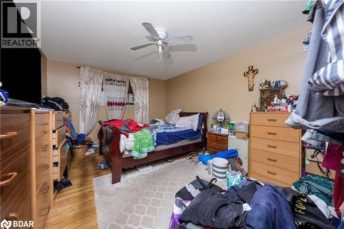 94 Sixth Avenue, Brantford, ON - Indoor Photo Showing Bedroom