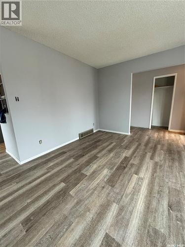 203 2Nd, Stenen, SK - Indoor Photo Showing Other Room