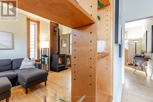 693 Water Street, Peterborough (Town Ward 3), ON - Indoor