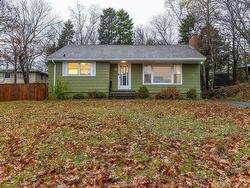 13 Julies Walk  Halifax, NS B3M 2Z8