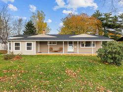 82 Newland Crescent  Charlottetown, PE C1A 4H7