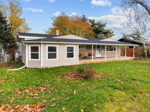 82 Newland Crescent, Charlottetown, PE 