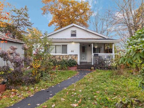 44 Courtney Road, Dartmouth, NS 