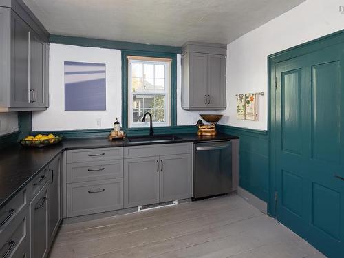 69 Fox Street, Lunenburg, NS 