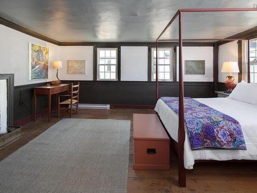 69 Fox Street, Lunenburg, NS 