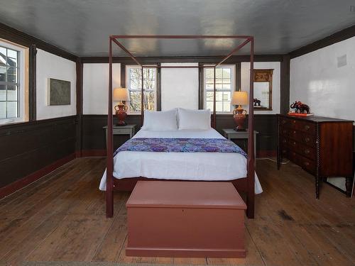 69 Fox Street, Lunenburg, NS 