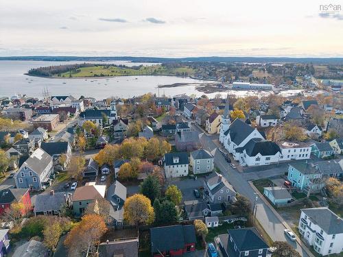69 Fox Street, Lunenburg, NS 