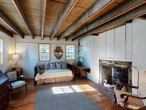 69 Fox Street, Lunenburg, NS 