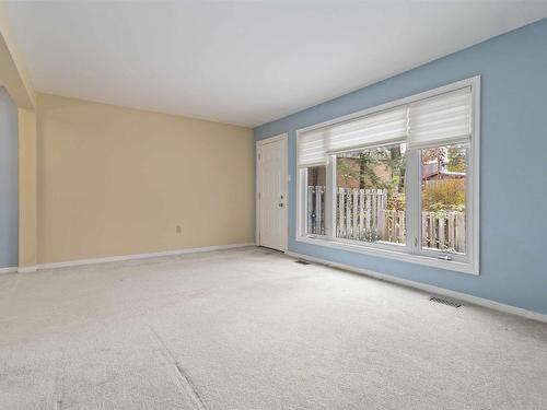 30 Chelsea Lane, Halifax, NS 