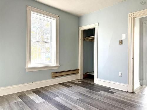 190 Church Street, Amherst, NS 