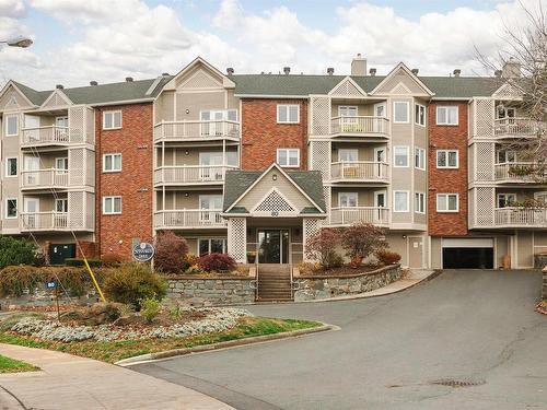 202 80 Spinnaker Drive, Halifax, NS 