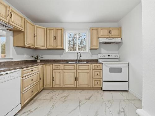 136 Cranberry Crescent, Dartmouth, NS 