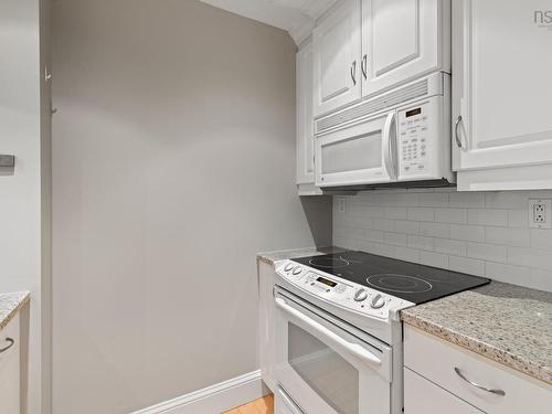 813 1550 Dresden Row, Halifax, NS 