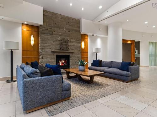 813 1550 Dresden Row, Halifax, NS 