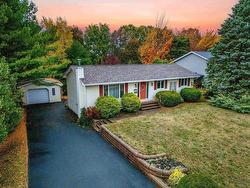 154 Old Farm Lane  New Minas, NS B4N 4K8