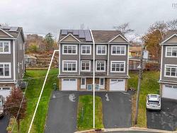 41 Eastview Drive  Fleming Heights, NS B3P 1E6