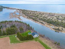 2958 East Point  Kingsboro, PE C0A 2B0
