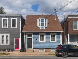 2355 Creighton Street  Halifax, NS B3K 3R8
