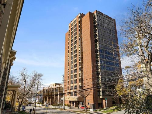 202 6369 Coburg Road  Halifax, NS B3H 4J7