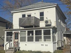 13 Centre Street  Truro, NS B2N 2J9