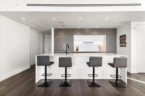 Kitchen - 2409-200 Rue André-Prévost, Montréal (Verdun/Île-Des-Soeurs), QC - Indoor Photo Showing Kitchen