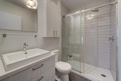 Salle de bains attenante à la CCP - 