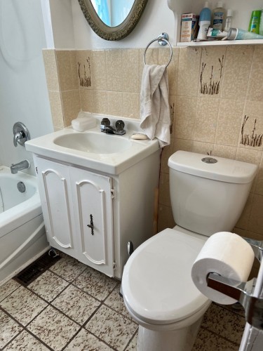 Salle de bains - 25 Boul. Perron O., Matapédia, QC - Indoor Photo Showing Bathroom