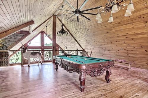 Mezzanine - 40 Rue De L'Orée-Des-Bois, Sainte-Catherine-De-La-Jacques-Cartier, QC - Indoor Photo Showing Other Room