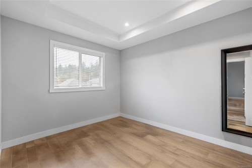 453 Silver Mountain Dr, Nanaimo, BC - Indoor Photo Showing Other Room