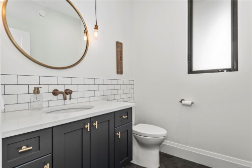 548 Nebraska Pl, Campbell River, BC 