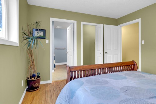 396 Beech Ave, Duncan, BC 