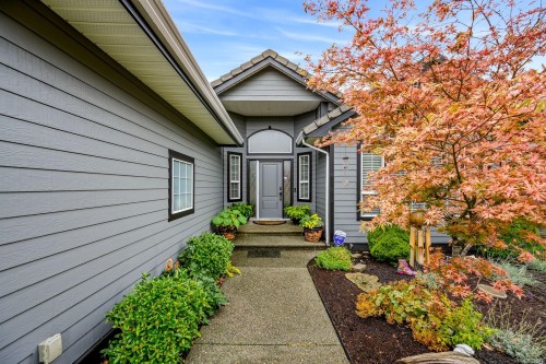 589 Monarch Dr, Courtenay, BC 