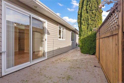 68-7570 Tetayut Rd, Central Saanich, BC 