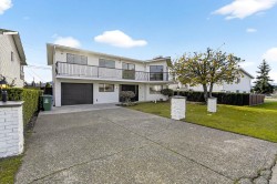 3782 Grieve Rd  Port Alberni, BC V9Y 7W7