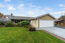 6255 Blueback Rd  Nanaimo, BC V9V 1A9