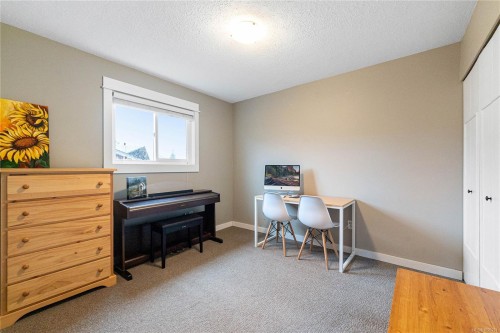 6255 Blueback Rd, Nanaimo, BC 