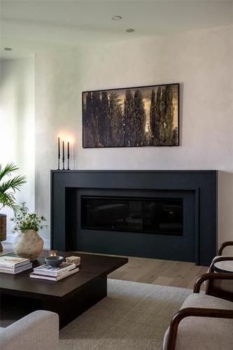 303 Boreham Blvd, Winnipeg, MB 