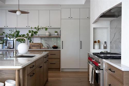 303 Boreham Blvd, Winnipeg, MB 