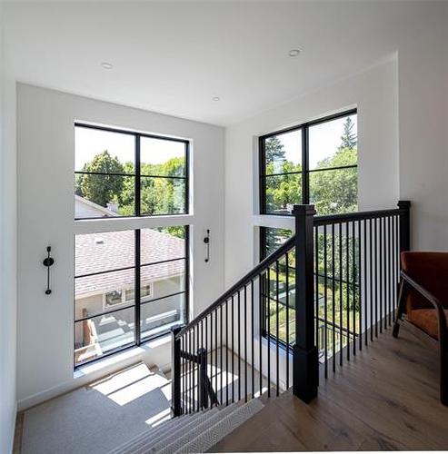 303 Boreham Blvd, Winnipeg, MB 