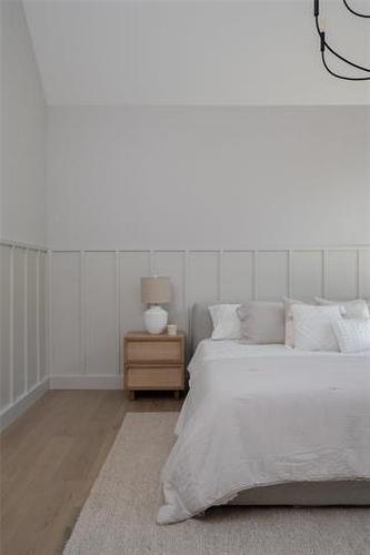 303 Boreham Blvd, Winnipeg, MB 