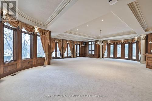 2215 Doulton Drive, Mississauga, ON - Indoor Photo Showing Other Room