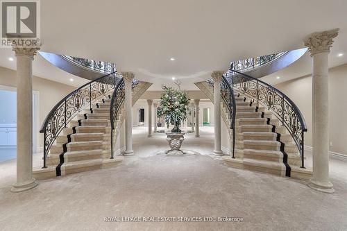 2215 Doulton Drive, Mississauga, ON - Indoor Photo Showing Other Room