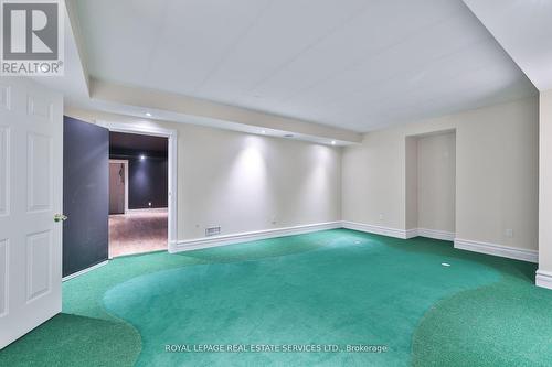 2215 Doulton Drive, Mississauga, ON - Indoor Photo Showing Other Room