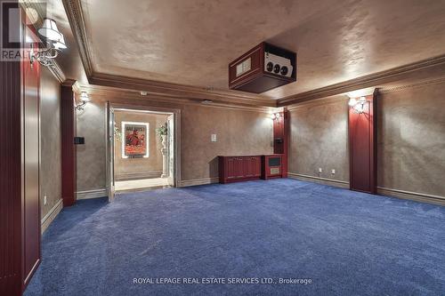 2215 Doulton Drive, Mississauga, ON - Indoor Photo Showing Other Room