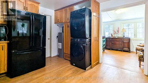 2551 Yearley Road, Huntsville (Stisted), ON - Indoor Photo Showing Laundry Room