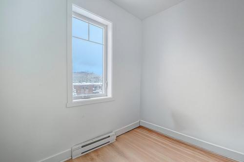 Office - 550 Rue Valiquette, Sainte-Adèle, QC - Indoor Photo Showing Other Room