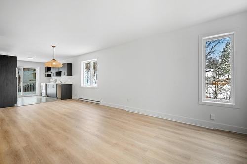 Salon - 550 Rue Valiquette, Sainte-Adèle, QC - Indoor Photo Showing Other Room