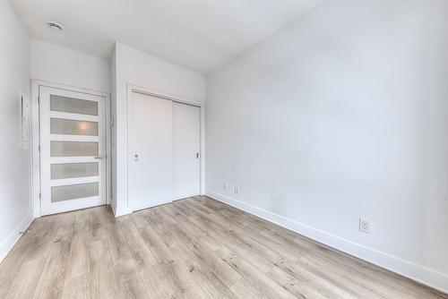 Bedroom - 407-2350 Av. Aird, Montréal (Mercier/Hochelaga-Maisonneuve), QC - Indoor Photo Showing Other Room